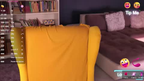 Little Flower online show from 09/23/25, 05:16