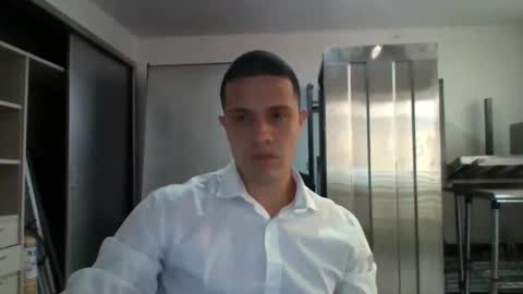 Snapshot of idris_izan chatting on 10/27/25, 02:43 idris izan online show from 10/27/25, 02:43