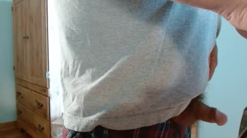 Snapshot of iflash4u chatting on 10/13/25, 01:00 iflash4u online show from 10/13/25, 01:00