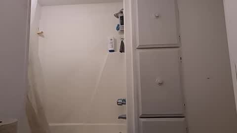 Snapshot of igasu chatting on 11/04/25, 04:44 igasu online show from 11/04/25, 04:44