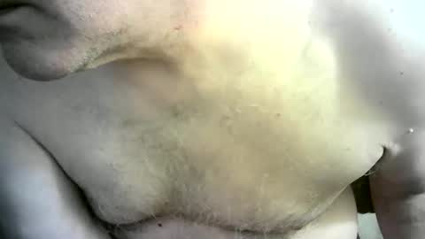 Snapshot of ignoredlittlestloser chatting on 01/21/25, 09:35 ignoredlittlestloser online show from 01/21/25, 09:35