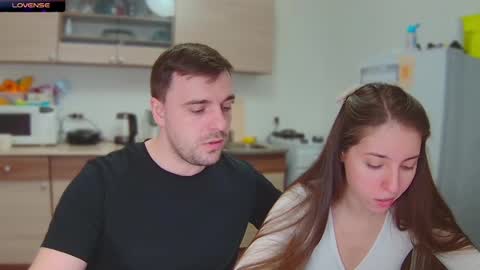 Julia and Mira online show from 01/06/25, 01:52