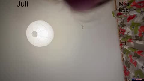 Julia and Mira online show from 01/12/25, 06:38