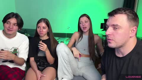 Julia and Mira online show from 01/29/25, 08:04