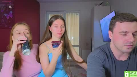 Julia and Mira online show from 05/16/26, 10:47