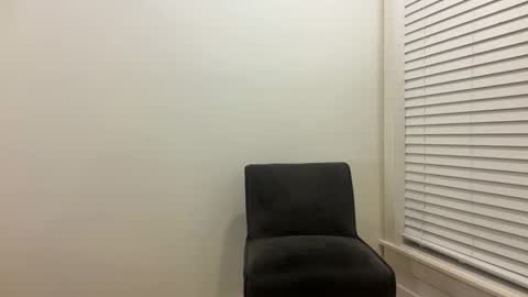 cassie online show from 11/21/25, 01:48