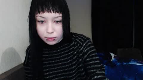 iiiiiiis online show from 12/15/25, 11:20