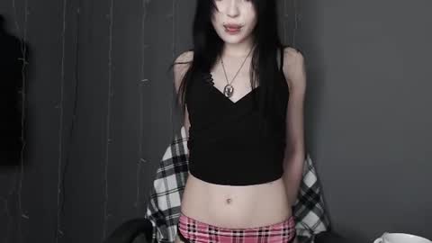 iiiiiiis online show from 06/16/26, 09:17