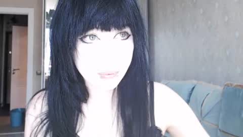 iiiiiiis online show from 06/22/26, 02:14