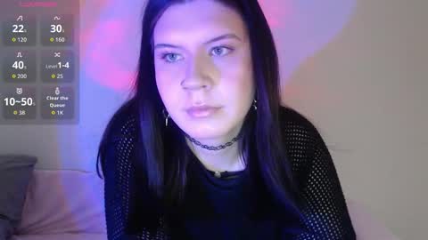 Vella online show from 10/17/25, 09:34