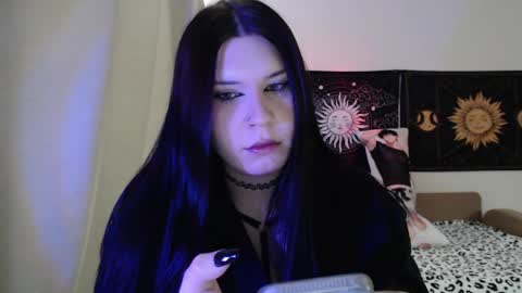 Vella online show from 05/11/26, 12:00