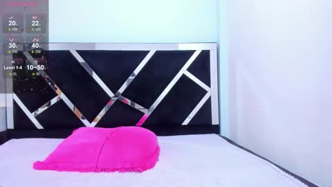 Isabella online show from 12/02/25, 03:18