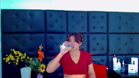 Snapshot of iisalombardi chatting on 02/11/26, 03:55 iisalombardi online show from 02/11/26, 03:55