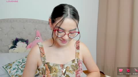 Snapshot of iki_mei chatting on 02/07/25, 01:53 Maria online show from 02/07/25, 01:53