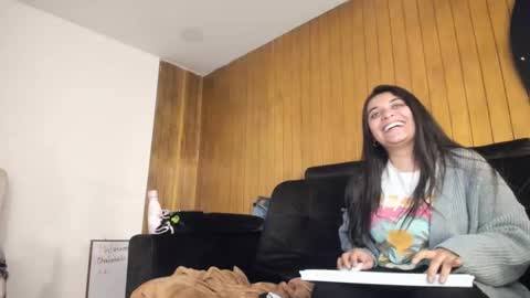 Snapshot of iko_deli chatting on 03/10/25, 12:40 valentina online show from 03/10/25, 12:40