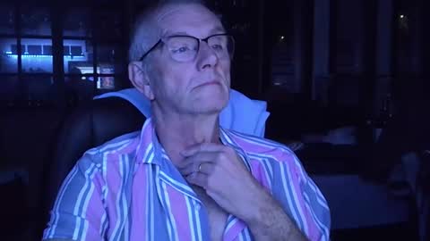 Snapshot of ikwiljeneuken123 chatting on 03/07/26, 04:20 ikwiljeneuken123 online show from 03/07/26, 04:20