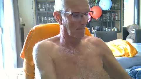 Snapshot of ikwiljeneuken123 chatting on 05/09/26, 12:10 ikwiljeneuken123 online show from 05/09/26, 12:10