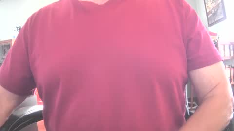 Snapshot of il_undercover chatting on 01/14/25, 05:12 il_undercover online show from 01/14/25, 05:12