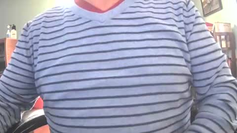 Snapshot of il_undercover chatting on 01/20/25, 03:28 il_undercover online show from 01/20/25, 03:28