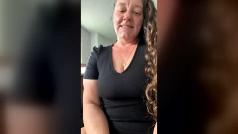 Snapshot of ilanamumma chatting on 06/18/26, 05:06 ilanamumma online show from 06/18/26, 05:06