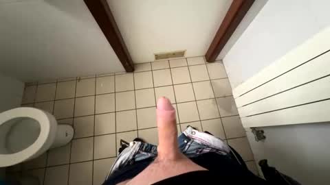 Snapshot of ilconte81 chatting on 01/25/25, 10:51 ilconte81 online show from 01/25/25, 10:51