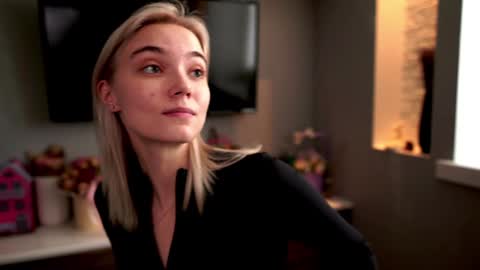 ileanacampbel online show from 01/14/25, 07:48