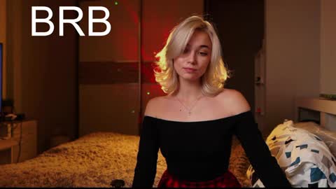 ileanacampbel online show from 02/04/25, 03:44