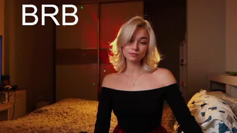 ileanacampbel online show from 03/11/25, 05:27