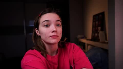 ileanacampbel online show from 12/18/25, 05:02