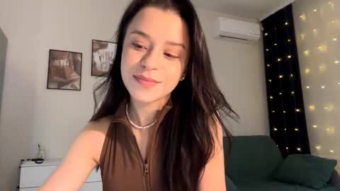 Katie online show from 12/21/25, 09:16