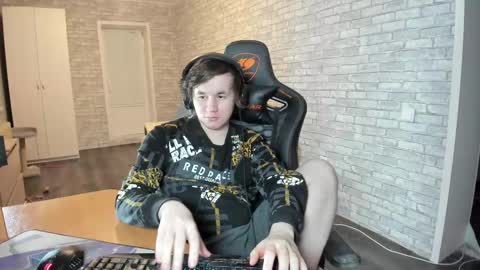 iliaskris online show from 03/10/25, 09:18