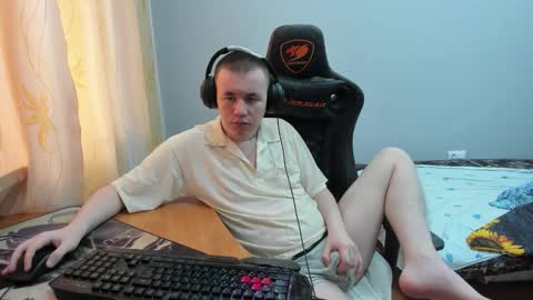 iliaskris online show from 10/03/25, 04:20