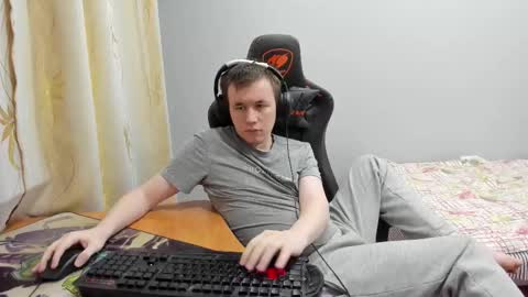 iliaskris online show from 11/28/25, 11:07