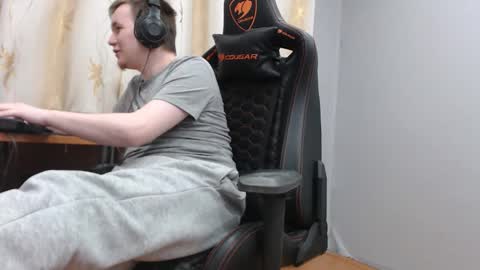 lord online show from 11/25/25, 03:17