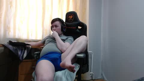 Snapshot of iliaskrisloveee chatting on 05/04/26, 04:52 lord online show from 05/04/26, 04:52