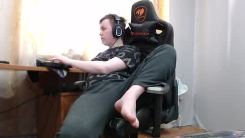 Snapshot of iliaskrisloveee chatting on 05/25/26, 03:29 lord online show from 05/25/26, 03:29