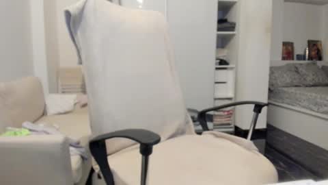 Snapshot of ilikefacial chatting on 03/25/26, 06:36 Bamby online show from 03/25/26, 06:36