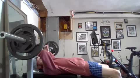 Snapshot of ilikeyou5847 chatting on 01/24/25, 05:00 ilikeyou5847 online show from 01/24/25, 05:00