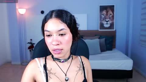 Snapshot of ilitzy_cardona chatting on 10/21/25, 02:23 ilitzy cardona online show from 10/21/25, 02:23