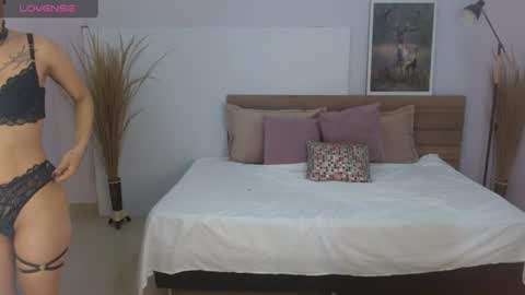 Snapshot of ilitzy_cardona chatting on 06/10/26, 12:48 ilitzy cardona online show from 06/10/26, 12:48