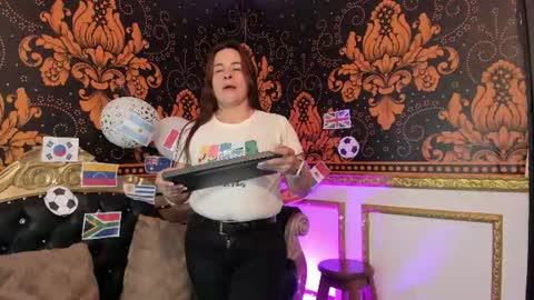 LILY online show from 06/16/26, 11:24
