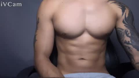 Tian online show from 04/10/26, 07:24