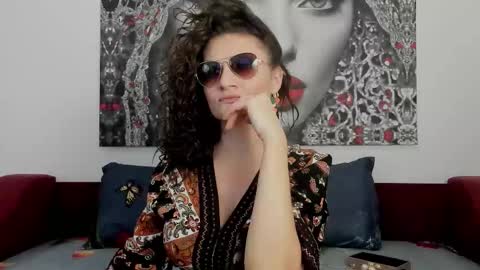 Snapshot of illegalbeauty87 chatting on 11/29/25, 10:35 Ingrid or more easier...Miss GoDDess Mistress online show from 11/29/25, 10:35