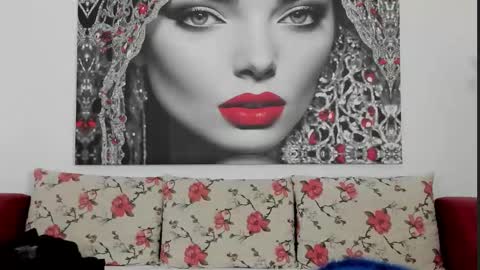 Snapshot of illegalbeauty87 chatting on 02/01/26, 12:20 Ingrid or more easier...Miss GoDDess Mistress online show from 02/01/26, 12:20