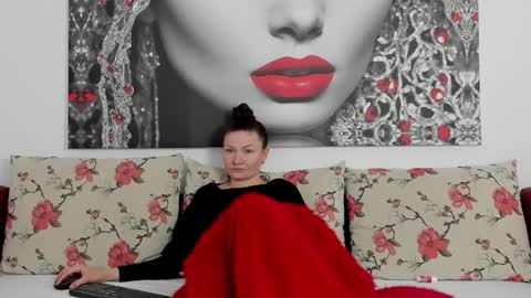 Snapshot of illegalbeauty87 chatting on 03/30/26, 09:49 Ingrid or more easier...Miss GoDDess Mistress online show from 03/30/26, 09:49