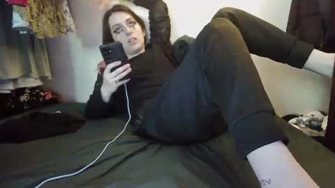 Snapshot of illlypad_lilac chatting on 06/29/26, 11:49 Lilly online show from 06/29/26, 11:49