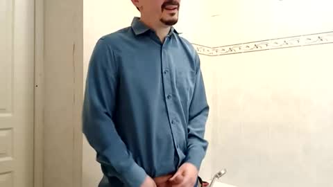 Snapshot of ilovecuteguy79 chatting on 03/18/26, 06:38 ilovecuteguy79 online show from 03/18/26, 06:38