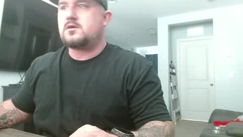 Snapshot of ilovedaddy19993433 chatting on 01/06/26, 05:16 Letsgogetit online show from 01/06/26, 05:16