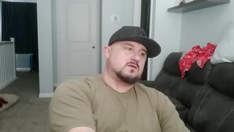 Snapshot of ilovedaddy19993433 chatting on 02/06/26, 06:44 Letsgogetit online show from 02/06/26, 06:44