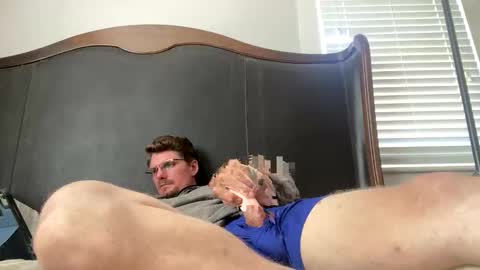 ilovelookingatbigass online show from 11/22/25, 05:23
